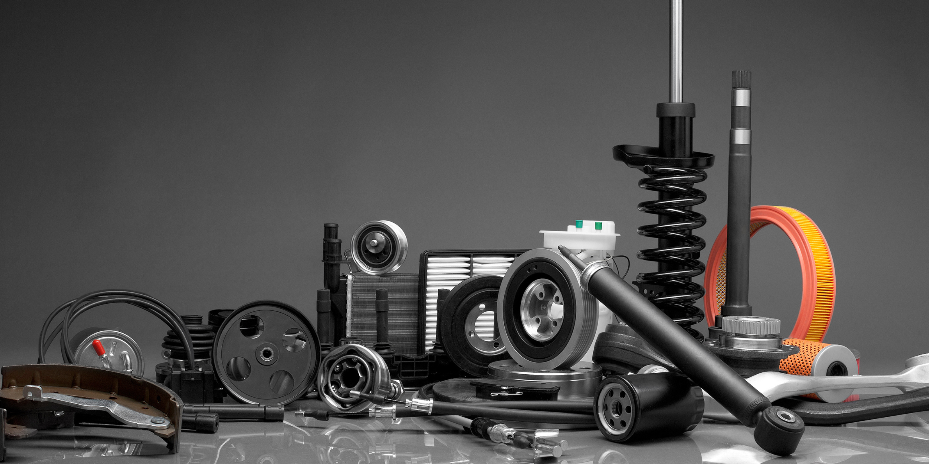 czesci-samochodowe-czego-nie-wyslesz-kurierem Zakazane produkty kurierskie w branży automotive – czego nie można wysłać kurierem