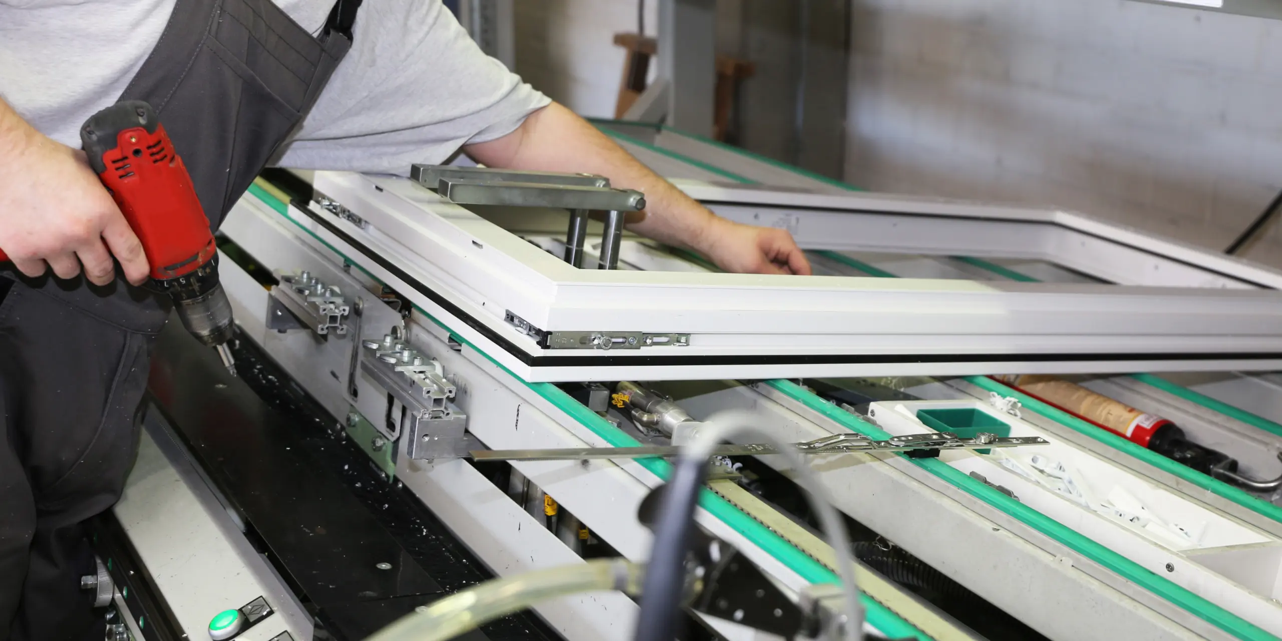 Packaging windows before transport