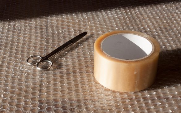 Jakie są rodzaje folii opakowaniowych i do czego najlepiej je stosować?